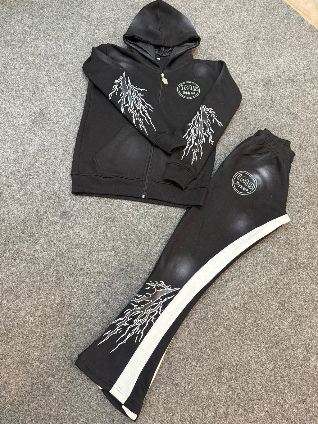 Imb joggy suit