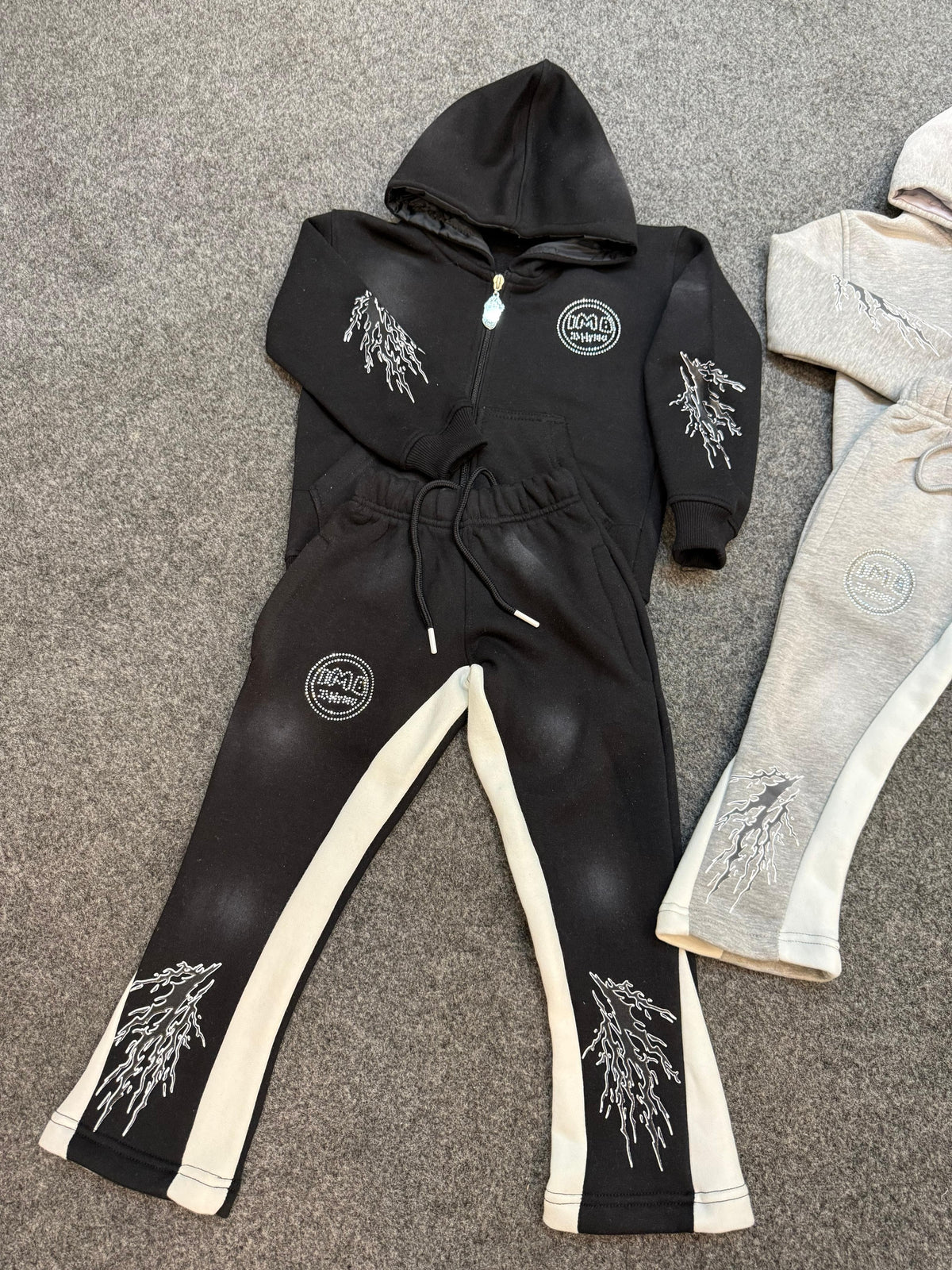 Kids joggy suits